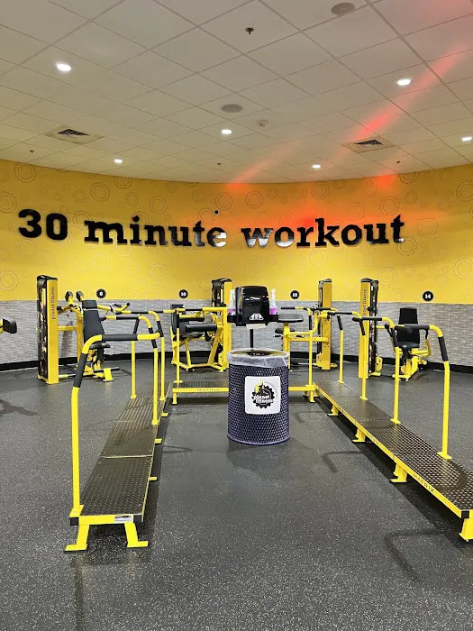 Planet Fitness Picture 4