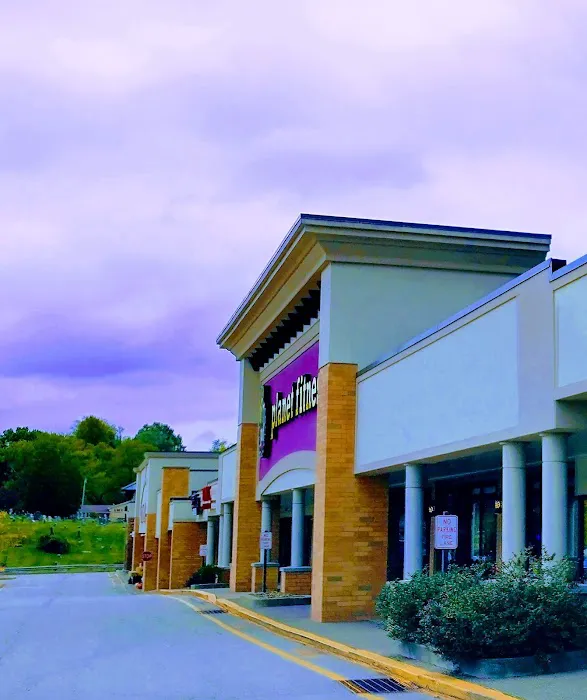 Planet Fitness Picture 8