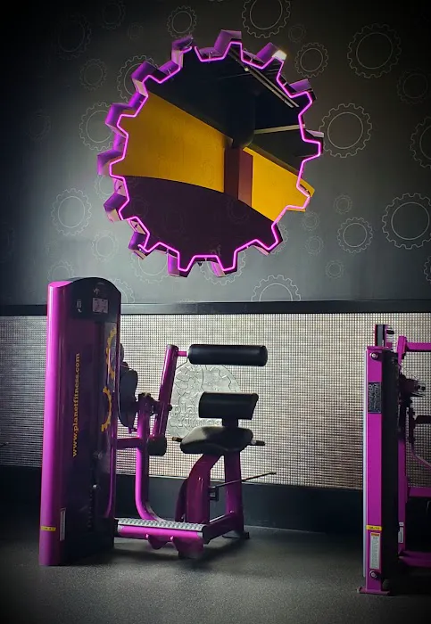 Planet Fitness Picture 2