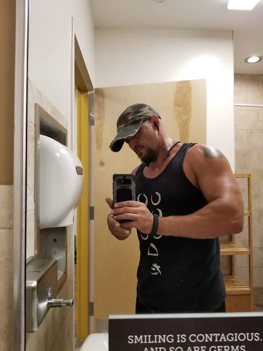 Anytime Fitness Picture 4