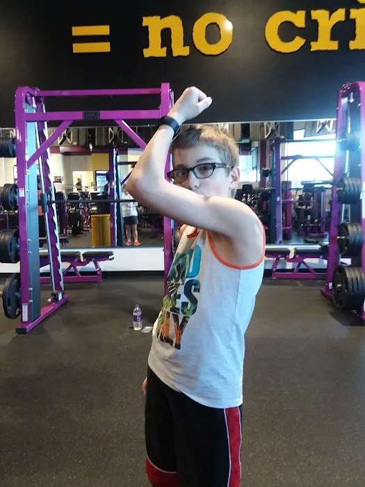 Planet Fitness Picture 8