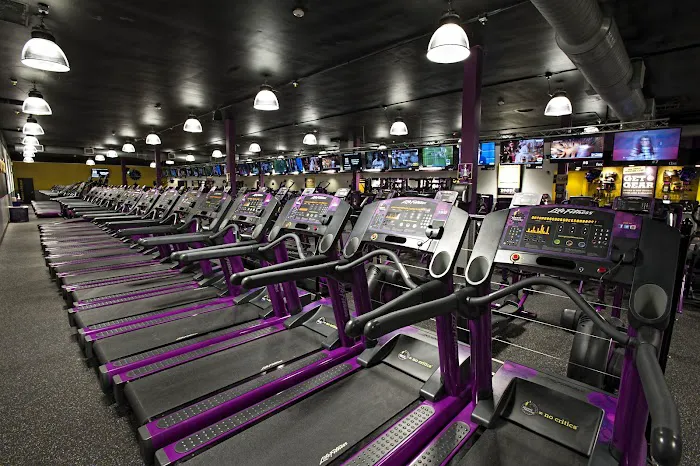 Planet Fitness Picture 3