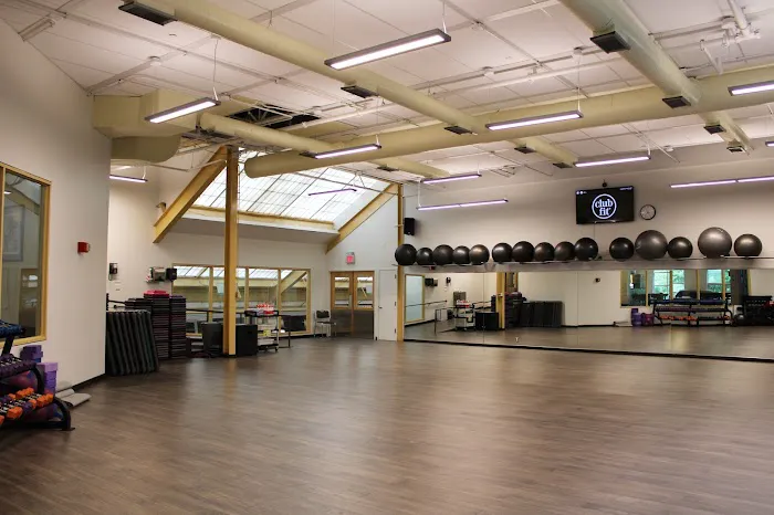 Club Fit Jefferson Valley Picture 3
