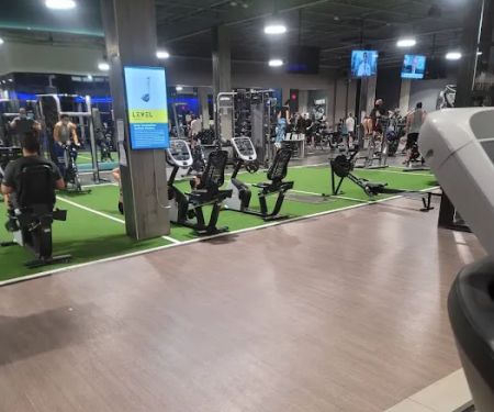 LEVEL Fitness in Yorktown