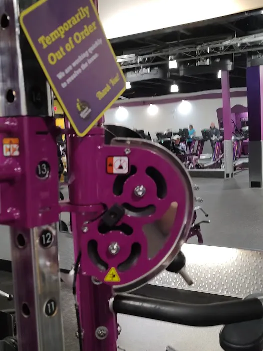Planet Fitness Picture 4