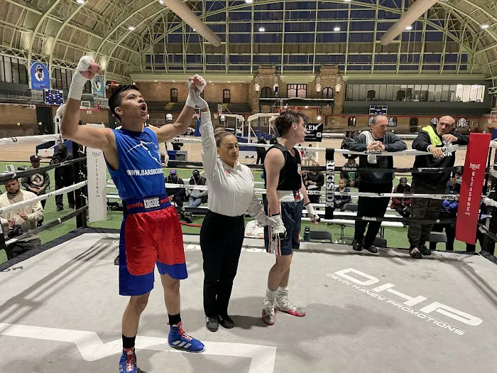 Bars Boxing Picture 1