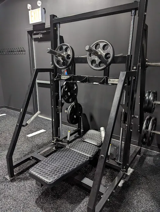 Rare Breed Fitness Picture 4