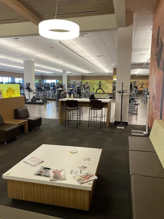 LA Fitness Picture 2