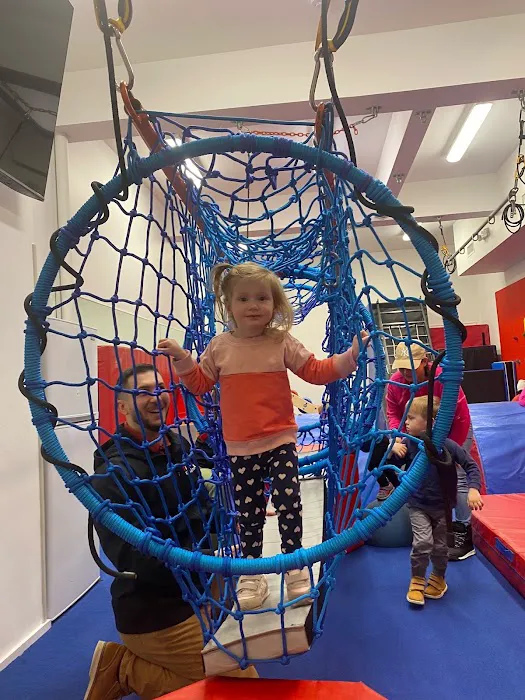 IMC KIDS GYM Picture 3