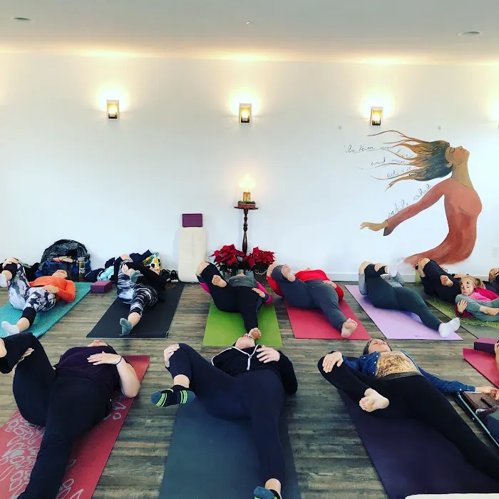 Holy Yoga Shenandoah Valley Picture 4