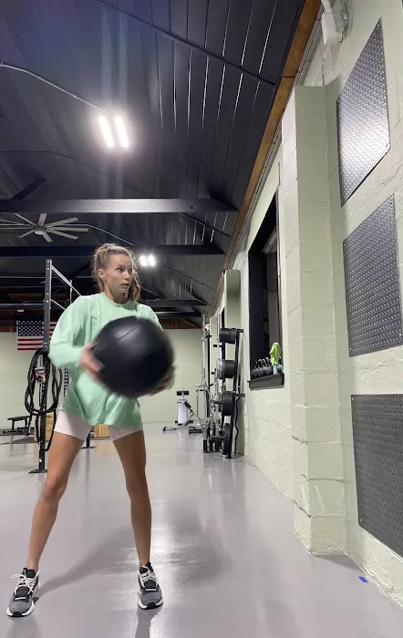 Adroit Athletics Co. Picture 5