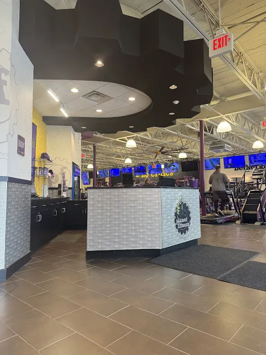 Planet Fitness Picture 4