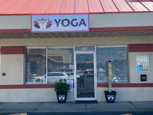 Kindred Spirits Yoga + Wellness Picture 2