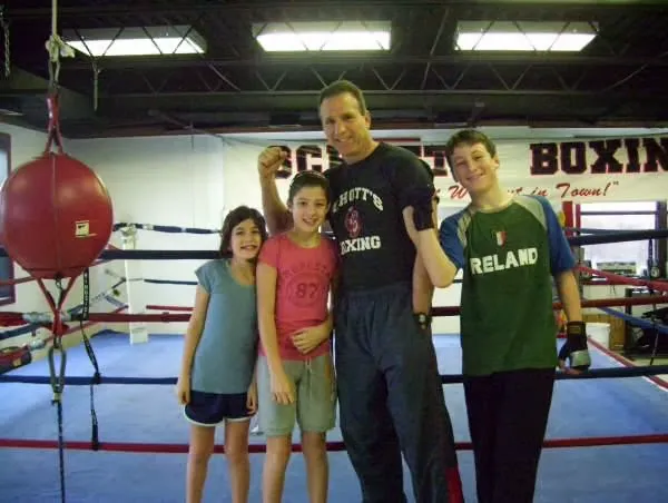 Schott's Boxing Picture 1