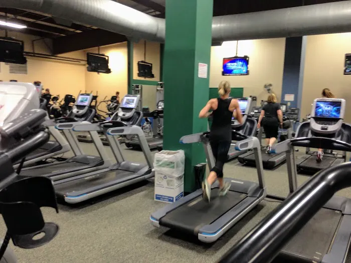Hal Welsh East Area Family YMCA Picture 4