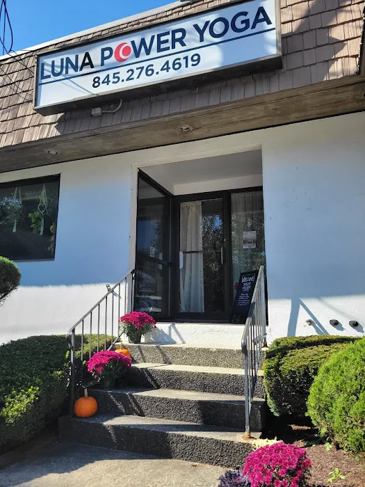 Luna Power Yoga, New York Picture 2