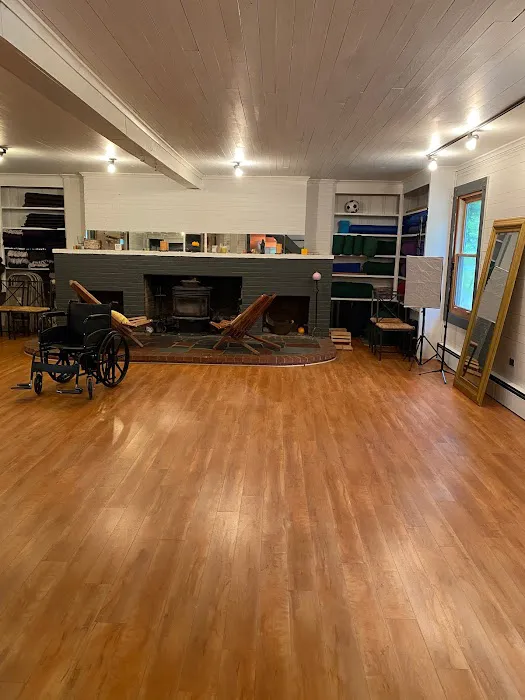 Amenia Yoga - a Place for Wellness Picture 8