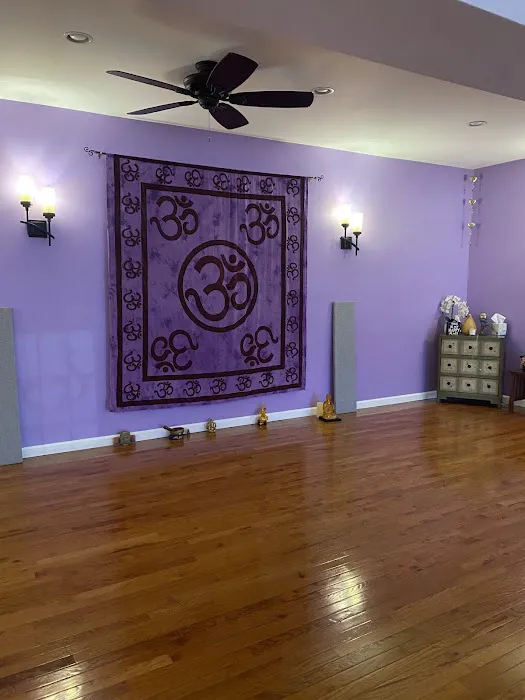 Putnam Yoga, LLC Picture 1