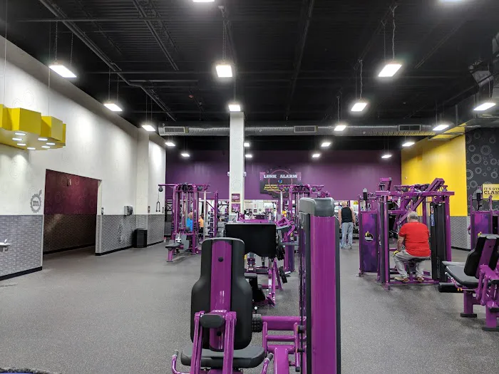 Planet Fitness Picture 7