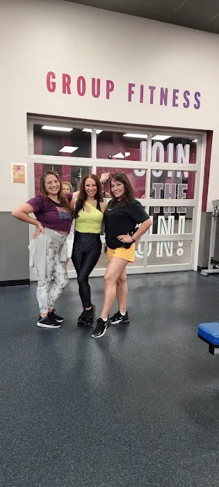 Crunch Fitness - Clifton Picture 9