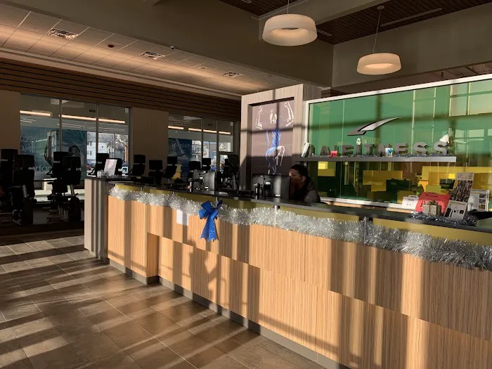 LA Fitness Picture 5