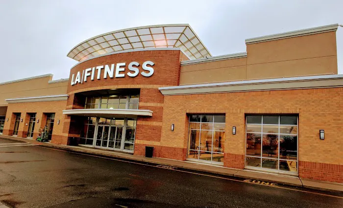 LA Fitness Picture 3