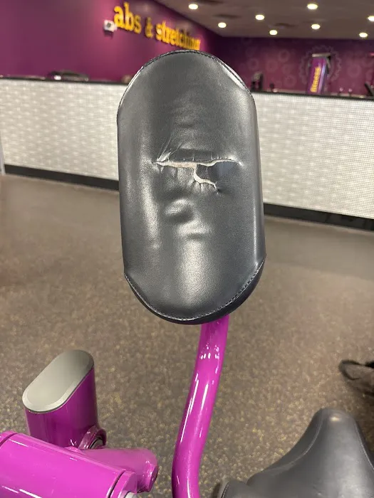 Planet Fitness Picture 8