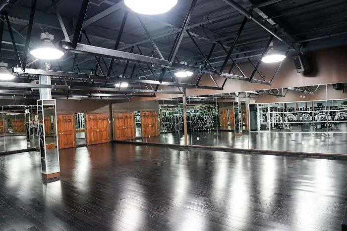 Powerhouse Gym Saddle Brook Picture 8