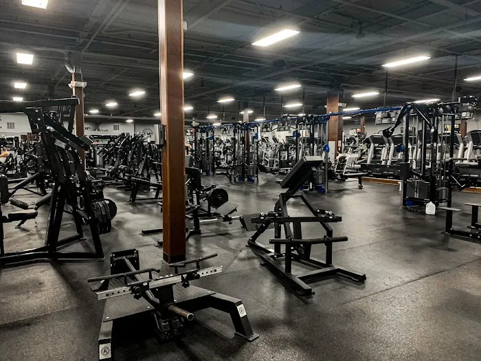 Powerhouse Gym Saddle Brook Picture 10