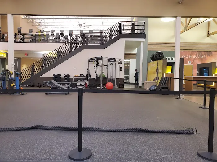 LA Fitness Picture 3