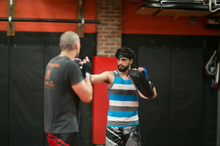 Jai Su Muay Thai Kickboxing Picture 3