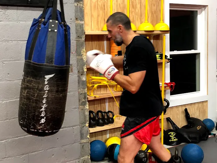 Jai Su Muay Thai Kickboxing Picture 2