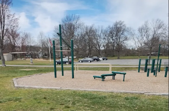Outdoor Calisthenics Gym Picture 5