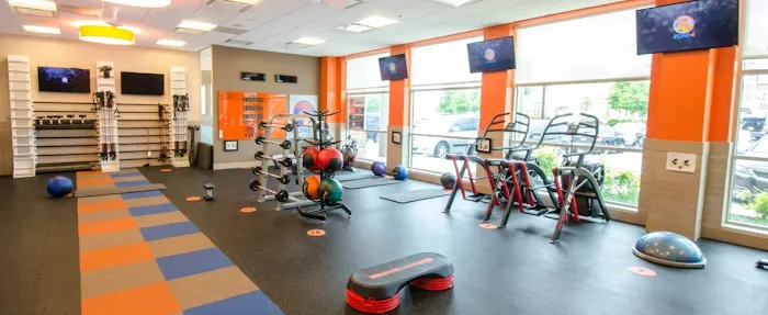 Onelife Fitness - Gainesville Heritage Village Picture 10