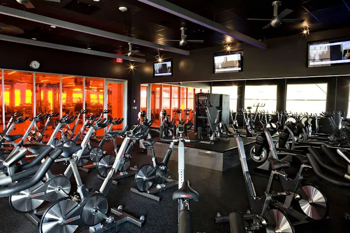 Onelife Fitness - Gainesville Heritage Village Picture 8