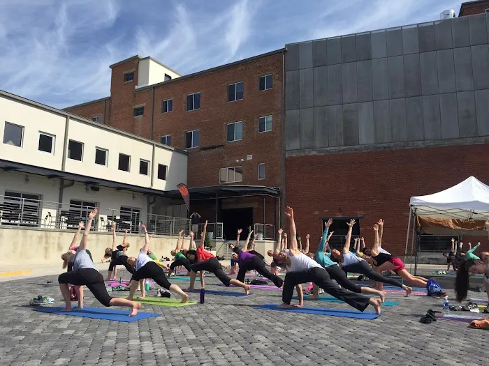 The Center Yoga Collective Picture 4