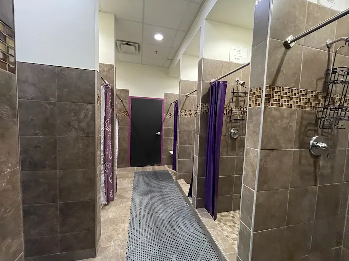 Planet Fitness Picture 6