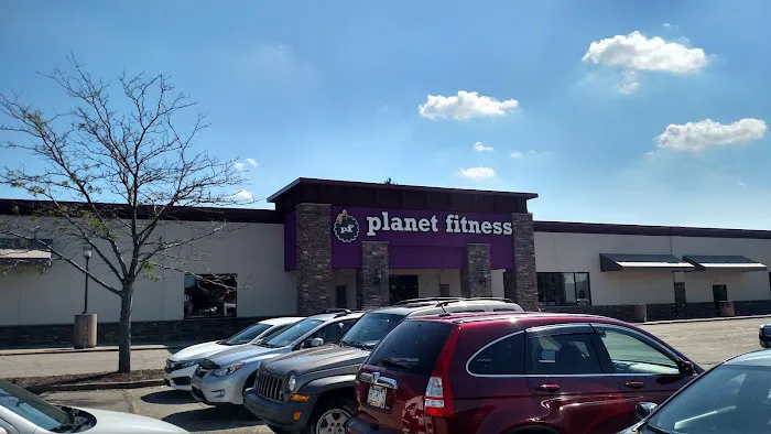 Planet Fitness Picture 4