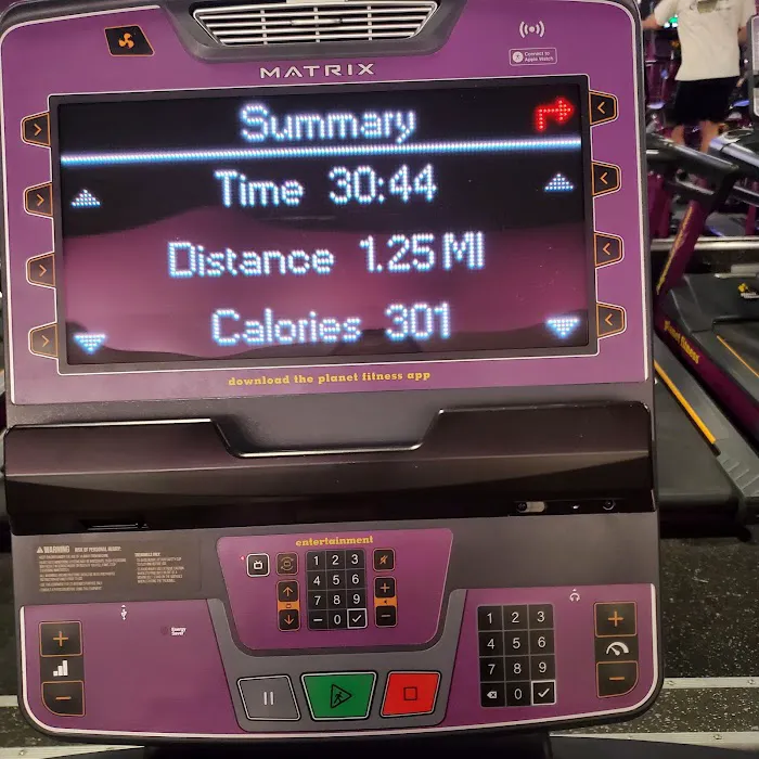 Planet Fitness Picture 10