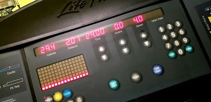 Club Fitness Picture 3