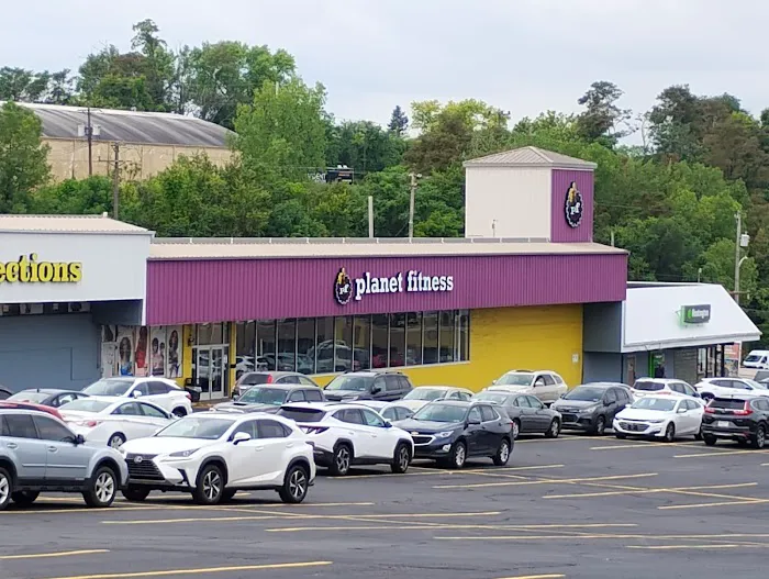Planet Fitness Picture 3