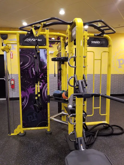 Planet Fitness Picture 10