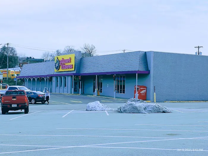 Planet Fitness Picture 8