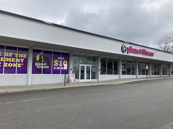 Planet Fitness Picture 1
