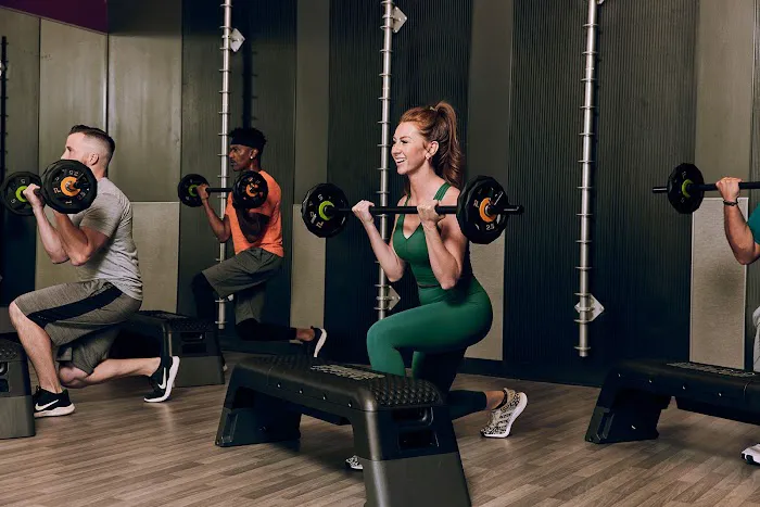 Crunch Fitness - Pleasant Hills Picture 10