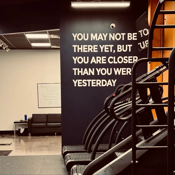Iron 24 Fitness + Recovery Picture 8