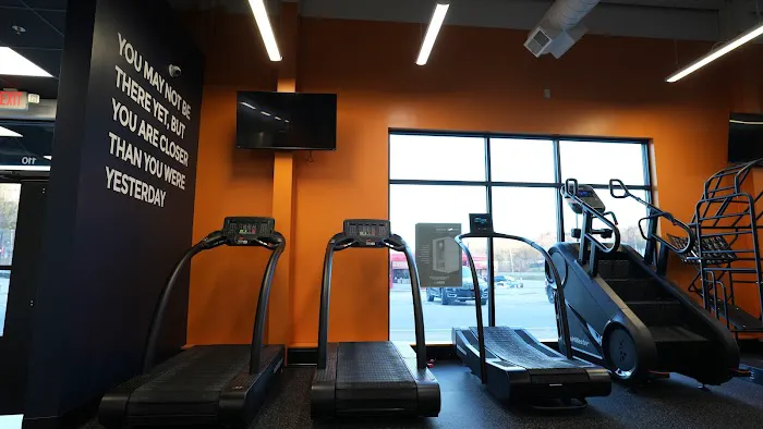 Iron 24 Fitness + Recovery Picture 5