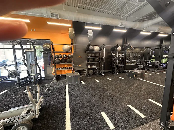 Iron 24 Fitness + Recovery Picture 2