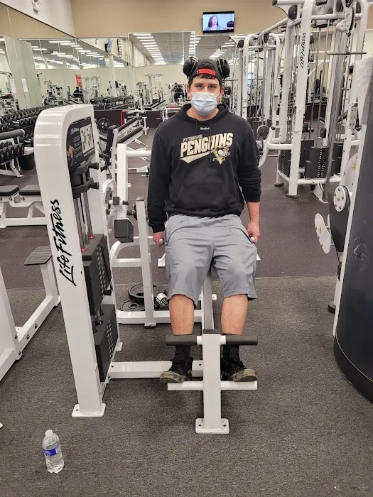 Fitness 19 Picture 2