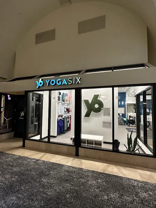 YogaSix South Hills Picture 7